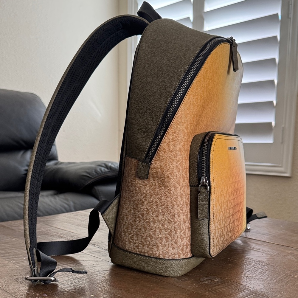 Michael Kors Cooper Olive Multi Commuter Backpack Fit 15” Laptop - Picture 3 of 8